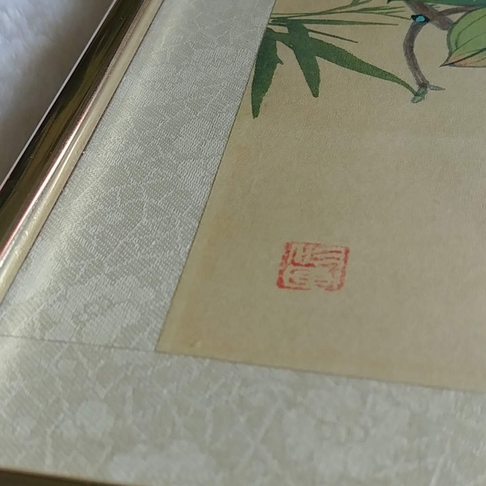 Vintage Asian handpainted silk framed - Picture 2 of 4